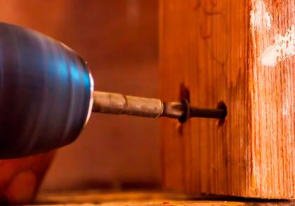 Imagem de Furadeira Parafusadeira Sem Fio 12v Bivolt Com Bits, Brocas E Maleta