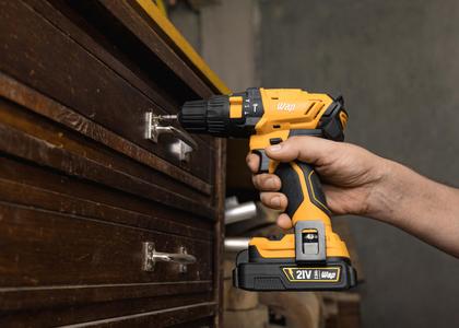 Imagem de Furadeira Parafusadeira Sem Fio Bateria 21v Wap K21 + Maleta