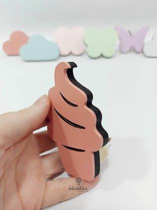 Imagem de Gancho de Parede Infantil Sorvetinho - Kit com 3 Penduradores Decorativos
