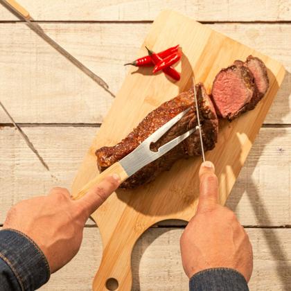 Imagem de Garfo Para Churrasco Aço Inox E Cabo Bambu 38 cm Lyor