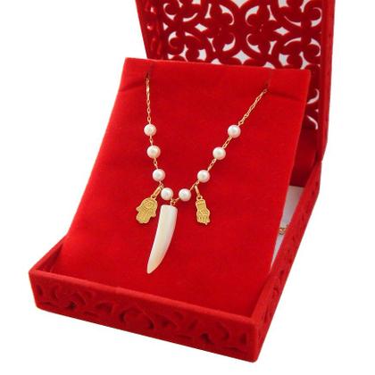 Imagem de Gargantilha Feminina em Ouro 18k Com Pérolas e Madrepérola