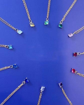 Imagem de Gargantilha Rommanel folheada a ouro com zircônia referente ao mês aniversario carrê tam.50