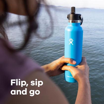 Imagem de Garrafa de água Hydro Flask Standard 710 mL com tampa de palha flexível