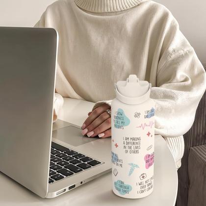 Imagem de Garrafa de água SANDJEST 946ml em aço inoxidável isolada