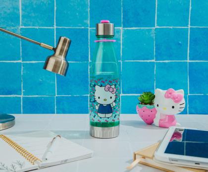 Imagem de Garrafa de Água Silver Buffalo Sanrio Hello Kitty 600mL