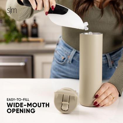 Imagem de Garrafa de Água Simple Modern Mesa 700ml com Tampa e Canudo de Avelã