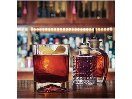 Imagem de Garrafa de Vidro com Bico Dosador 100ml