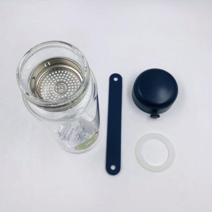 Imagem de Garrafa De Vidro Infantil de Fruta com Alça e Filtro 500ML