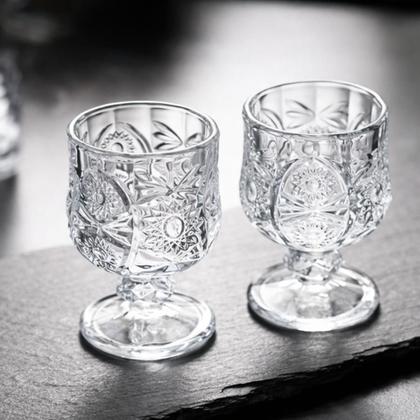 Imagem de Garrafa Licoreira Quadrada + 6 Mini Taças de Dose Vidro Licoreira Decoração Frasco Cristal Lapidada Whisky Licor