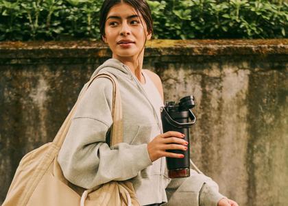 Imagem de Garrafa Térmica Activate Shaker Bottle Stanley 593ml Cores