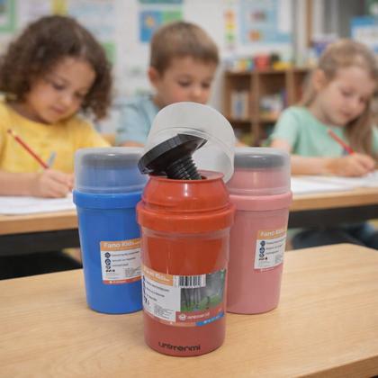 Imagem de Garrafa térmica infantil pequena 300ML Garrafinha térmica lancheira Fano Kids Unitermi água caféSuco