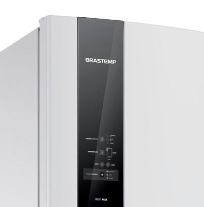 Geladeira Brastemp Frost Free Duplex 400 litros Branca com Freezer Control BRM54JBBNA - 220V Imagem de Geladeira Brastemp Frost Free Duplex 400 litros Branca com Freezer Control BRM54JBBNA - 220V