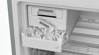 Imagem de Geladeira Brastemp Frost Free Inverse A+++ 461 Litros Cor Inox com Tecnologia Inverter e Freeze Control Advanced - BRE59FK