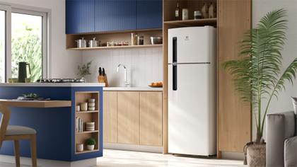 Imagem de Geladeira Electrolux Frost Free 320L Duplex Branca (TF38)