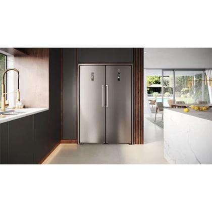 Imagem de Geladeira Electrolux Frost Free 355L Experience Com Autosense Twins Cor Inox (RTI4S)