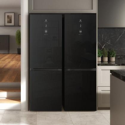 Imagem de Geladeira Electrolux Frost Free Inverter 323L Efficient AutoSense Inverse Black Glass (IB42G)