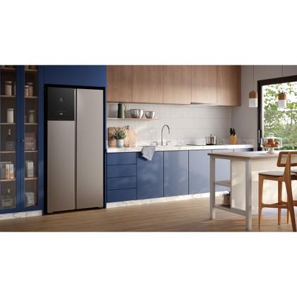 Imagem de Geladeira Electrolux Frost Free Inverter 431L AutoSense Bivolt Side by Side Cor Inox Look (ES40S)