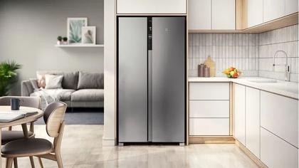 Imagem de Geladeira Electrolux Frost Free Inverter 435L Efficient com AutoSense Side by Side cor Inox Look (IS4S)