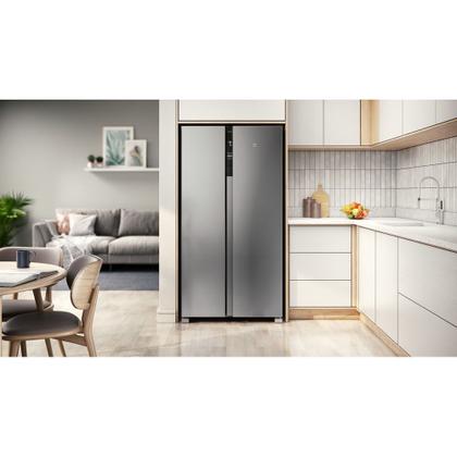 Imagem de Geladeira Electrolux Frost Free Inverter 435L Efficient com AutoSense Side by Side cor Inox Look (IS4S)