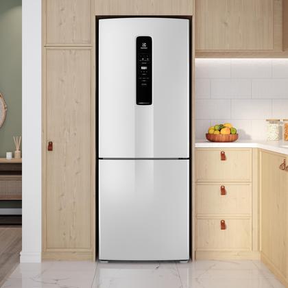 Imagem de Geladeira Electrolux Frost Free Inverter 490L Efficient com AutoSense Inverse Branco (IB7)