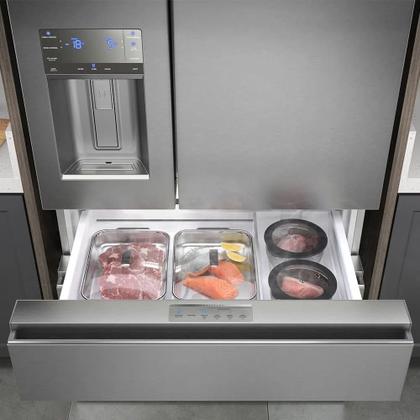 Imagem de Geladeira Electrolux Frost Free Inverter 540L FlexiSpace Conectada Wi-fi 3 Portas Cor Inox (DM91X)