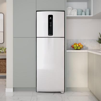 Imagem de Geladeira Electrolux Inverter Frost Free Auto Sense 390 L IF43