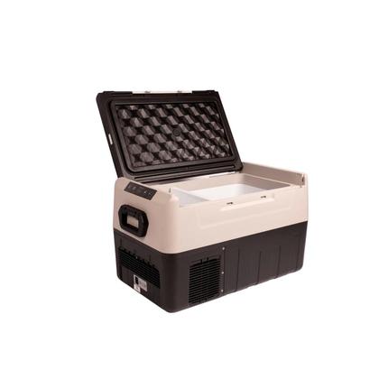 Imagem de Geladeira Portátil Resfriar 35Litros Quadrivolt Lançamento Prático p/Motorhome Caminhão Praia e Camping com Bluetooth