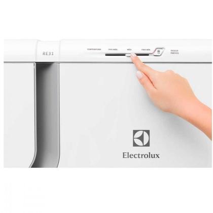 Geladeira/Refrigerador Electrolux Degelo Prático 240 Litros Cycle Defrost Branco RE31 - 110V Imagem de Geladeira/Refrigerador Electrolux Degelo Prático 240 Litros Cycle Defrost Branco RE31 - 110V