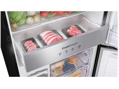 Geladeira/Refrigerador Panasonic Frost Free Duplex Inverse Black Glass 450L BB65 Imagem de Geladeira/Refrigerador Panasonic Frost Free Duplex Inverse Black Glass 450L BB65