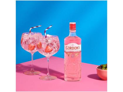 Imagem de Gin Gordon's Pink Rose Clássico e Seco 700ml