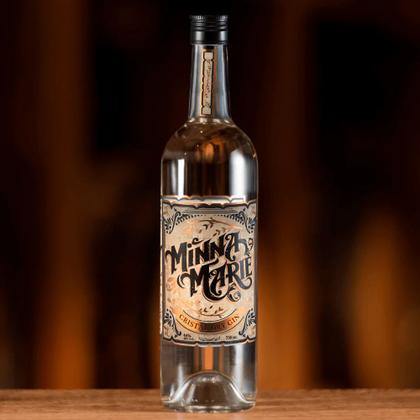 Gin Nacional Minna Marie Cristal 750ml Imagem de Gin Nacional Minna Marie Cristal 750ml