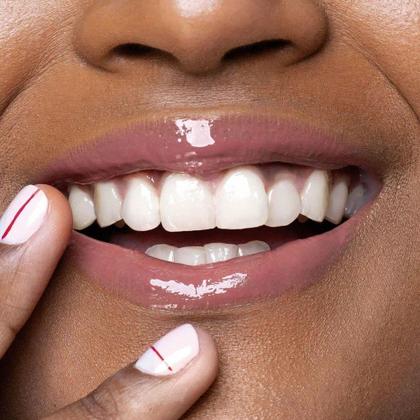 Imagem de Gloss Labial Intense Rosa 215 5ml O Boticário