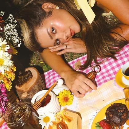 Imagem de Gloss Labial Lip Honey Com Aroma De Mel Hidratação Com Mel 5ml