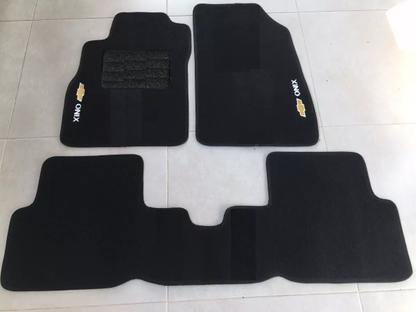 Imagem de Gm Onix Em Carpete Tapetes Personalizados Base Borracha