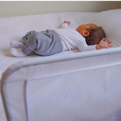 Imagem de Grade de  proteção para cama box zucki - kiddo 304brs