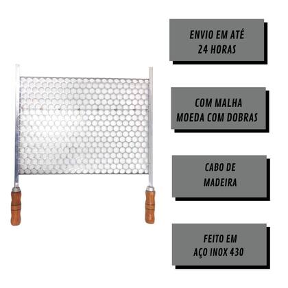 Imagem de Grelha Moeda Inox 40x36 Para Churrasco Cabo Madeira E Ponta