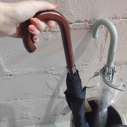 Imagem de Guarda Chuva Clássico Grande Preto Fazzoletti Automático 104cm Longo Cabo de Madeira