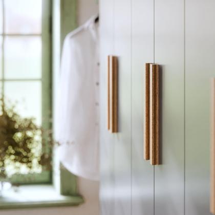 Imagem de Guarda Roupa Casal 6 Portas Itália com Cabideiro e 2 Gavetas  Acabamento Moderno