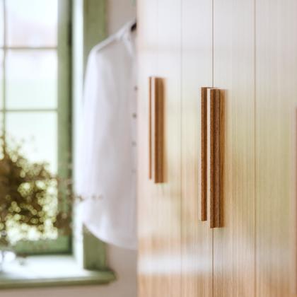 Imagem de Guarda Roupa Casal 6 Portas Itália com Cabideiro e 2 Gavetas  Acabamento Moderno