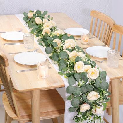 Imagem de Guirlanda de flores artificiais TOCHGREEN Eucalyptus com rosas 1,8 m