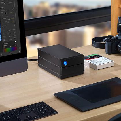 HD Externo LaCie 8TB 2big RAID USB-C e USB 3.0 STHJ8000800 - HD