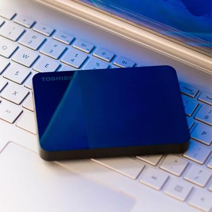 Imagem de HD Externo Toshiba Canvio Ready, 2TB, USB 3.0, Preto - HDTP320XK3AA