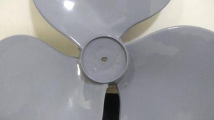 Imagem de Hélice Para Ventilador Eros Faet 40cm 3 Pás Eixo Meia Lua