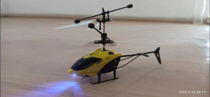 Imagem de Helicóptero De Controle Remoto Recarregável Infantil Brinquedo