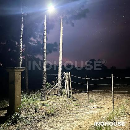 Imagem de Holofote Solar Refletor 300w Poste Luminaria Autonoma 4000 LUMENS Kit Completo Preta IP65