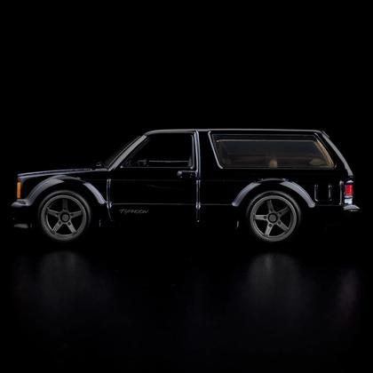 Hot Wheels - 1992 GMC Typhoon - RLC Exclusive - HWF06 - Carrinho