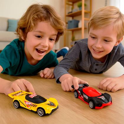 Imagem de Hot Wheels Fast Racer Carrinho De Fricção Emite Som De Motor E Luz Para Crianças