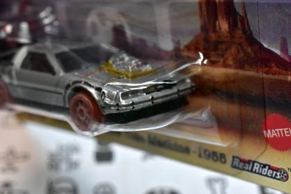 HOT WHEELS PREMIUM - POP CULTURE - 2025 - BACK TO THE FUTURE iii