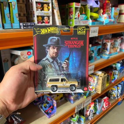 Imagem de Hot Wheels Premium Pop Culture HXD63 Mattel Personagens:1985 blazer