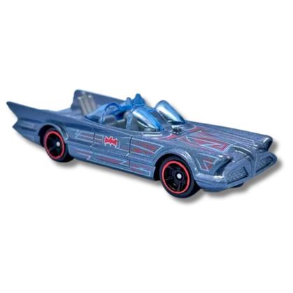 Imagem de Hot Wheels Tv Series Batmobile  Hyx44